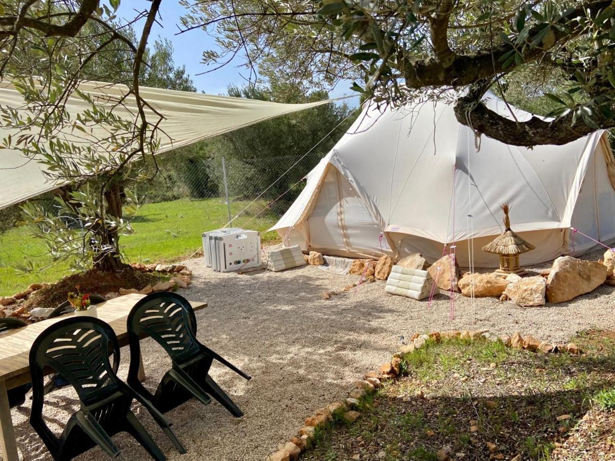 Paraiso Bell Tent ตอร์โตซา ภายนอก รูปภาพ