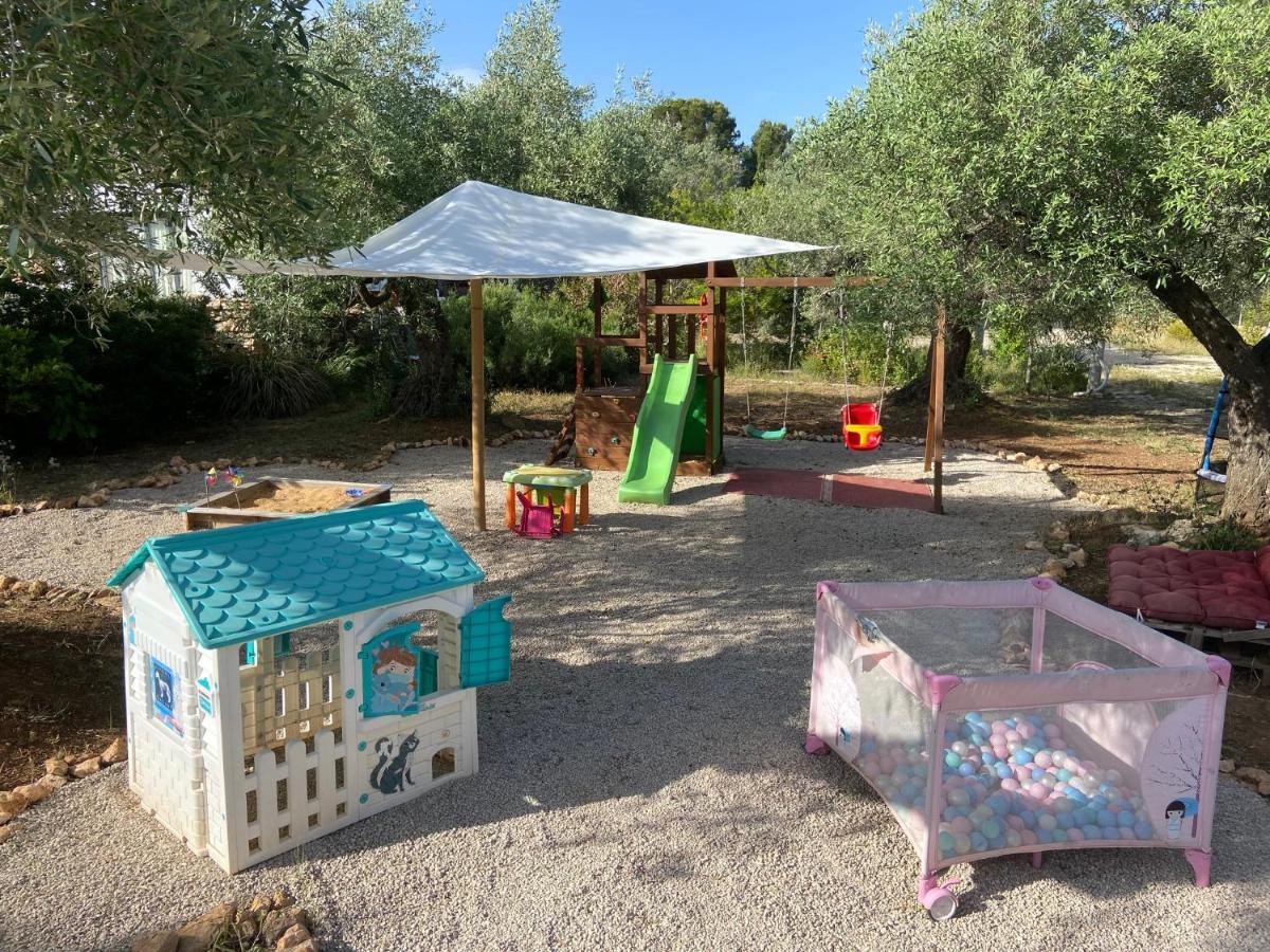 Paraiso Bell Tent ตอร์โตซา ภายนอก รูปภาพ